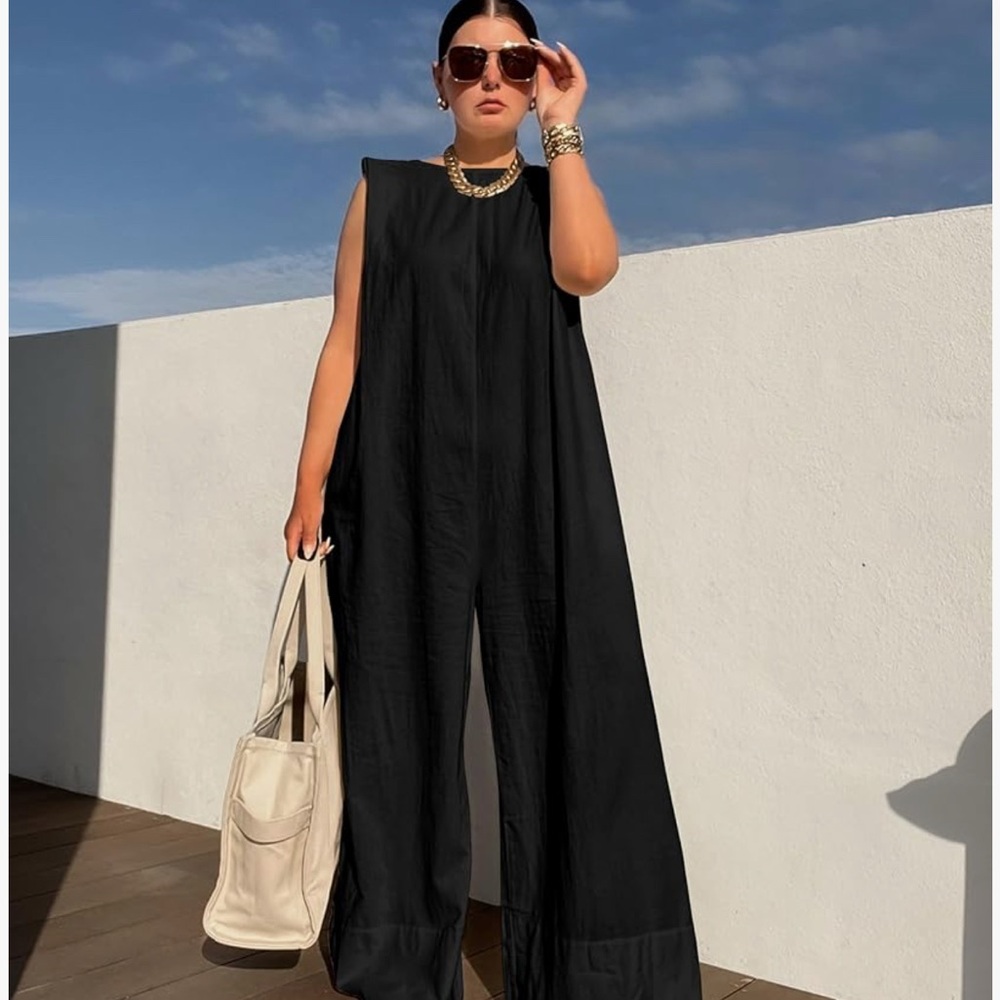 Black flowing zip up jumpsuit